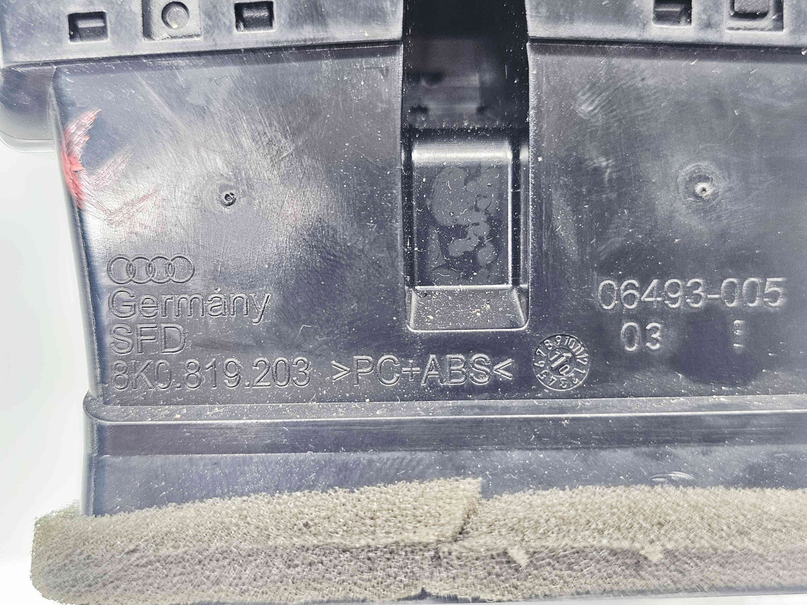 Grila aerisire spate Audi A5 (8T3) [Fabr 2007-2015] 8K0819203 - imagine 3