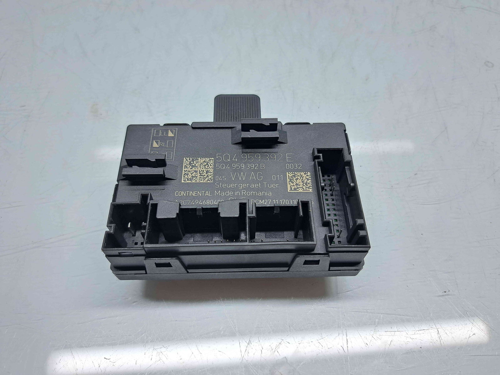 Modul confort Skoda Octavia 3 (5E3) Facelift [Fabr 2012-2020] 5Q4959392E - imagine 1