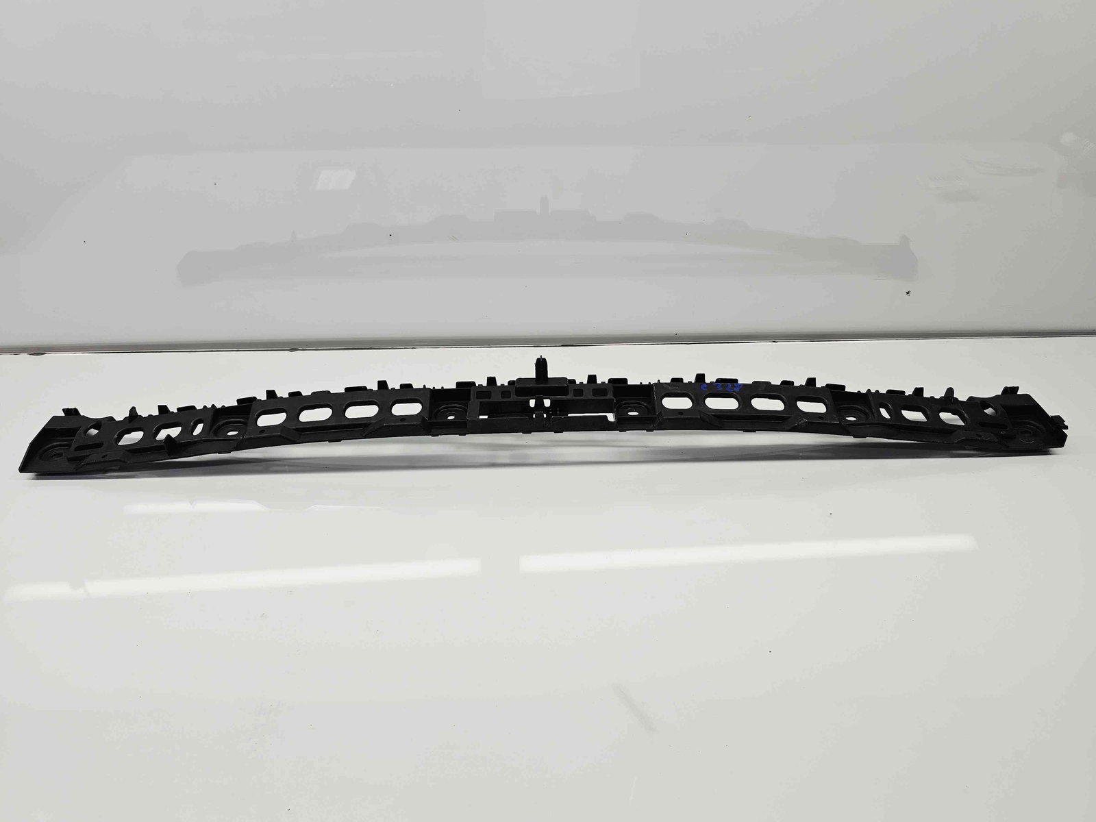 Suport central bara spate Seat Leon ST Combi (5F8) [Fabr 2013-2018] facelift 5F9807863 - imagine 1