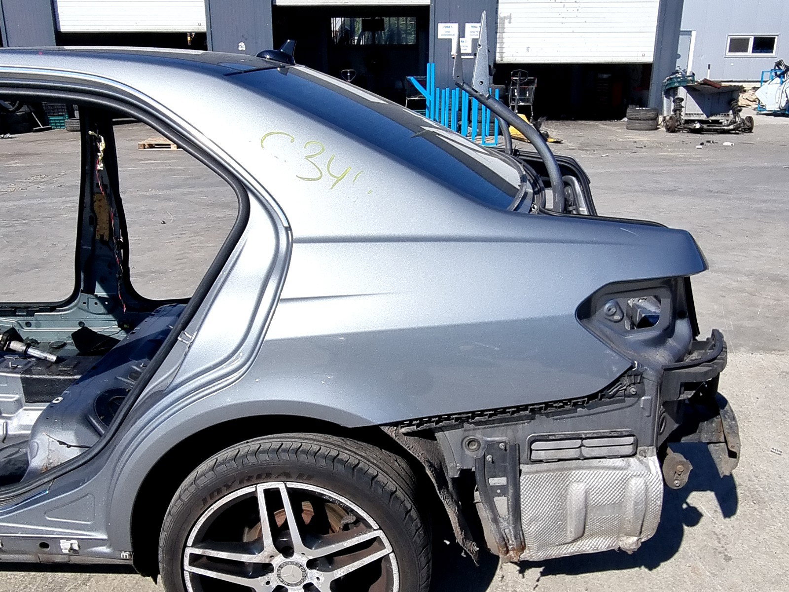 Aripa stanga spate Mercedes Clasa E (W212) AMG [Fabr 2009-2016] 3.0 642852 170KW / 231CP - imagine 1