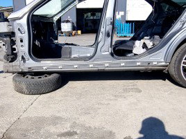 Prag lateral stanga Mercedes Clasa E (W212) AMG [Fabr 2009-2016] 3.0 642852 170KW / 231CP