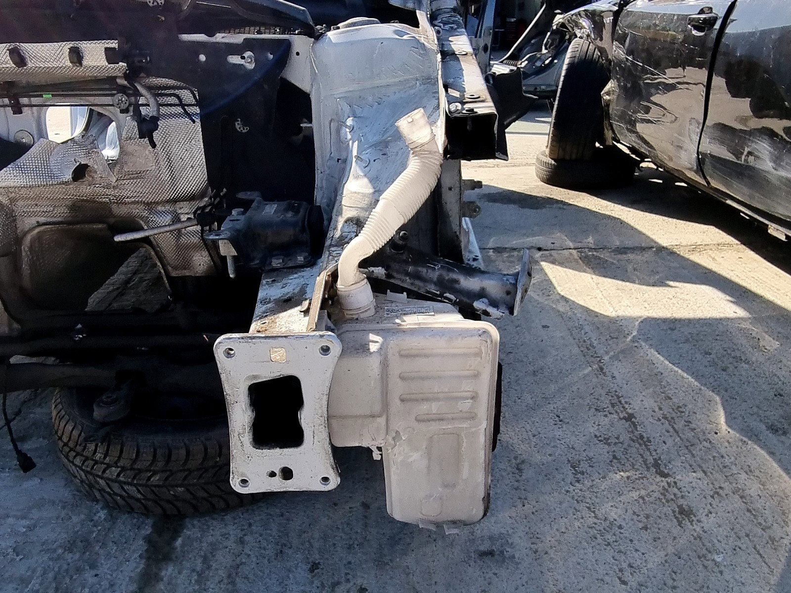 Lonjeron stanga Skoda Octavia 3 (5E3) Facelift [Fabr 2012-2020] 1.4 TSI CZDA 110 KW / 150 CP - imagine 1