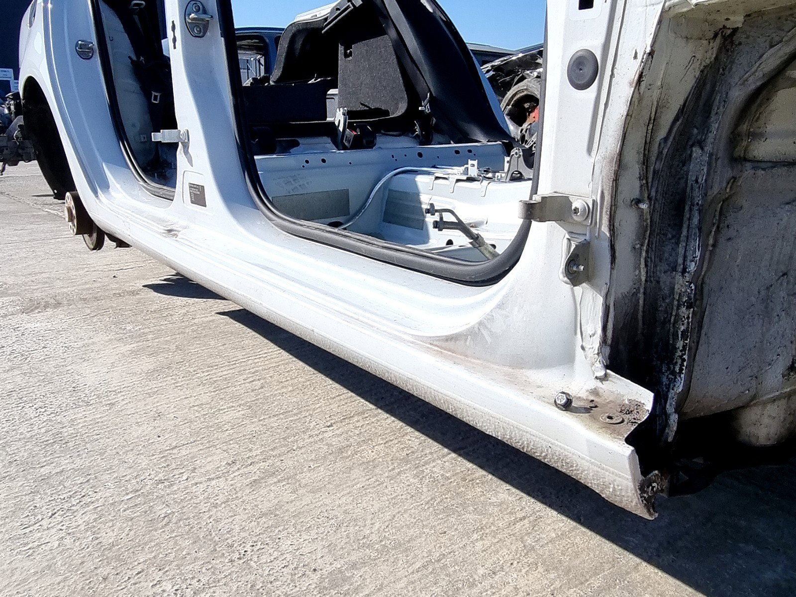 Prag lateral dreapta Skoda Octavia 3 (5E3) Facelift [Fabr 2012-2020] 1.4 TSI CZDA 110 KW / 150 CP - imagine 2