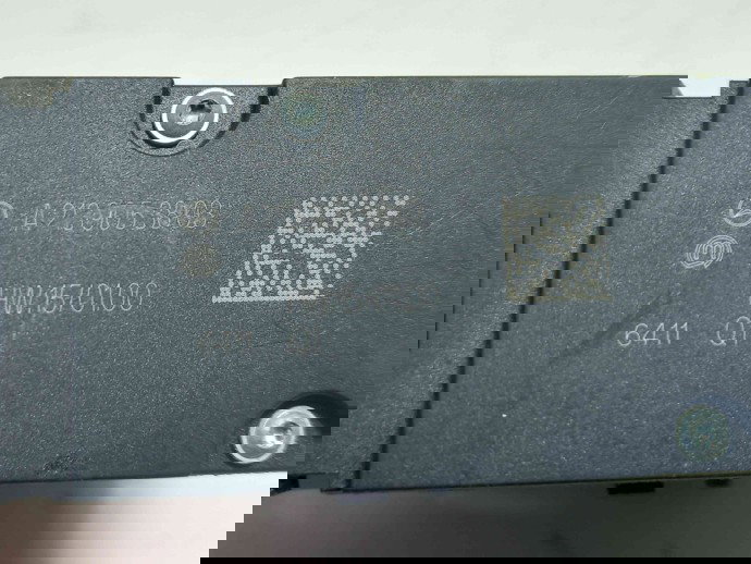 Buton frana de mana A2139053803 Mercedes E220 W213 2.0 2016-2021