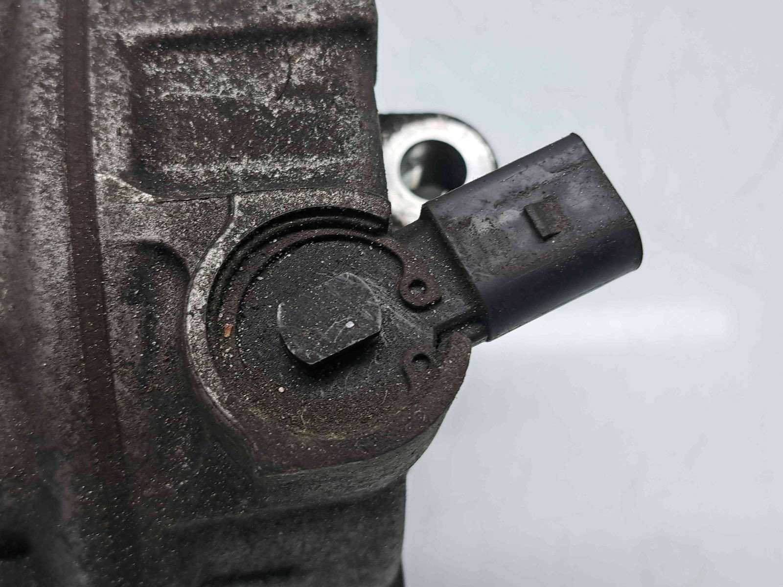 Compresor clima AUDI A3 Sportback (8VS, 8VM) [Fabr 2013-prezent] 5Q0816803F 1.4 TSI CZDA 110KW / 150CP - imagine 2