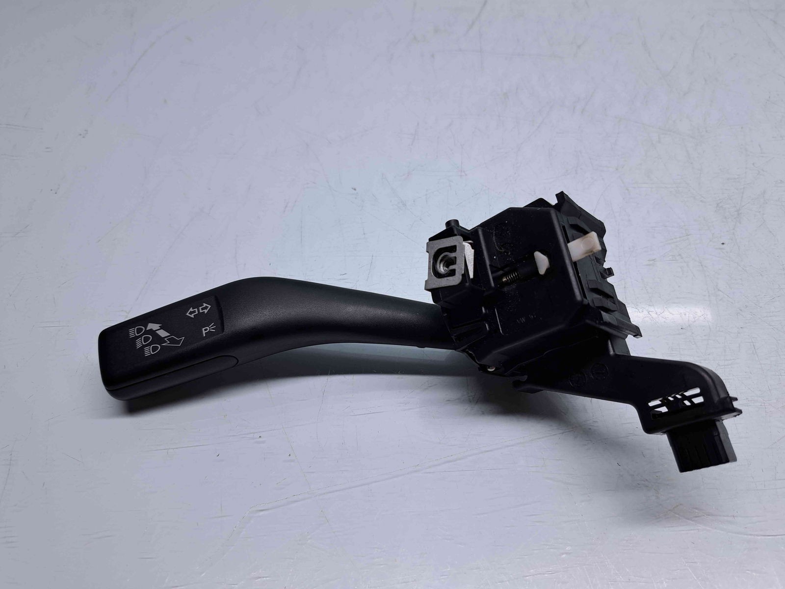 Maneta semnalizare Volkswagen Touran (1T1, 1T2) [Fabr 2003-2010] 1K0953513E