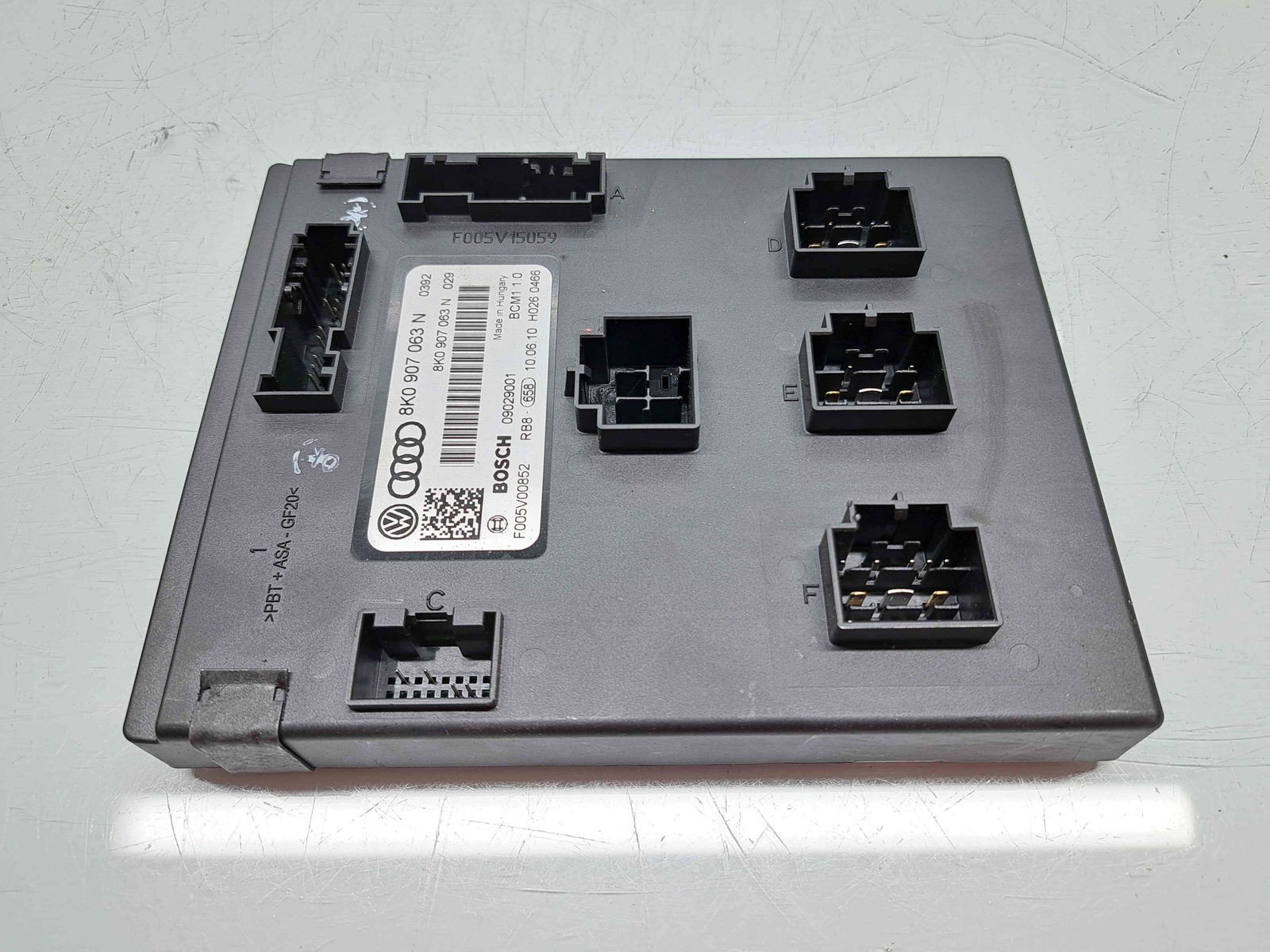 Modul confort AUDI Q5 (8RB) [ Fabr 2008-2016] 8K0907063N