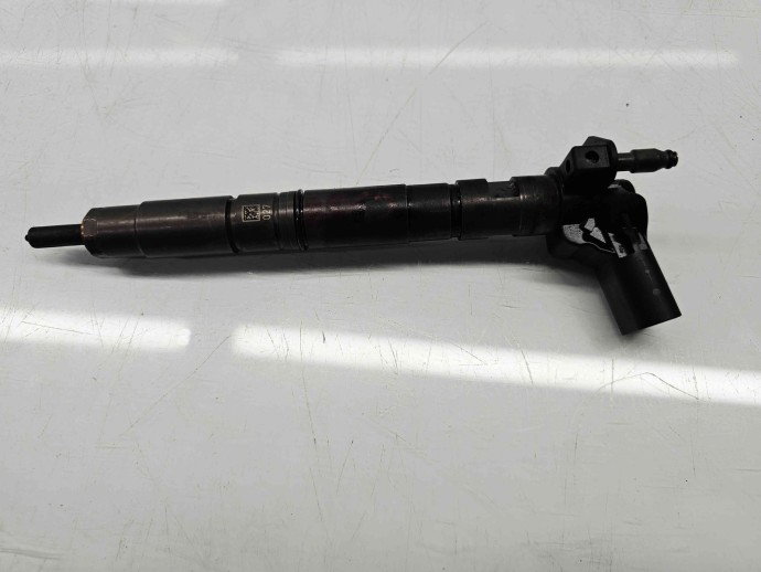 Injector  Volkswagen Tiguan (5N) [Fabr 2007-2016] 03L130277 2.0 TDI CAGA 105KW / 143CP
