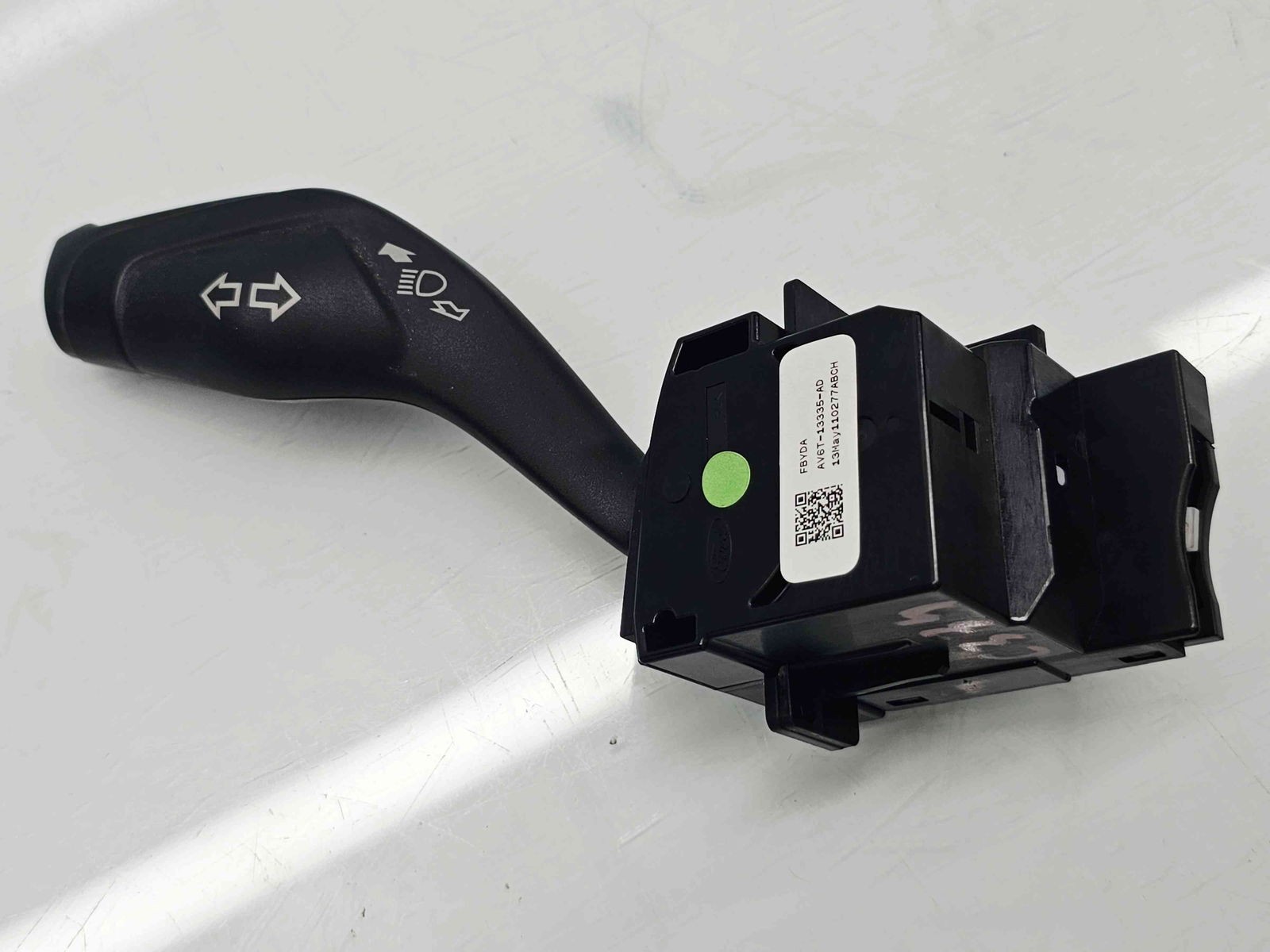 Maneta semnalizare Ford Focus 3 [Fabr 2010-2018] AV6T-13335-AD - imagine 1