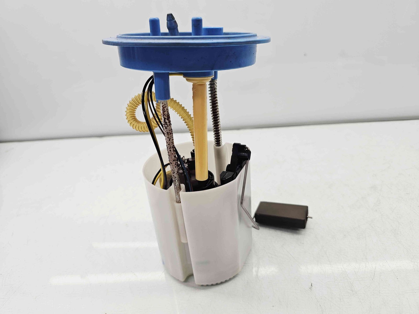 Pompa combustibil Seat Leon (1P1) [Fabr 2005-2011] 1K0919051CL 2.0 FSI CCZB 155KW / 210CP - imagine 4