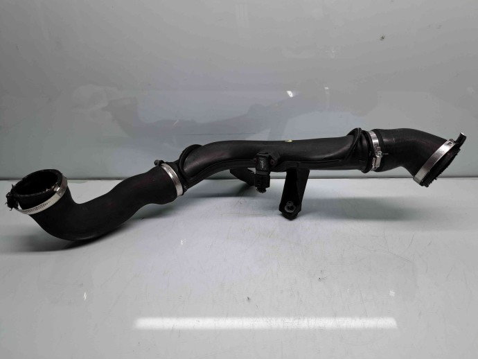 Tub intercooler  Volkswagen Passat B6 (3C2) [Fabr 2005-2010] 1K0145770N 2.0 FSI CCZB 155KW / 210CP