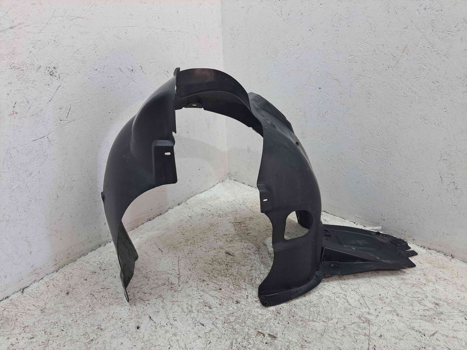 Carenaj roata stanga fata Skoda Rapid (NH3) [Fabr 2012-2019] 5JA809961 - imagine 1