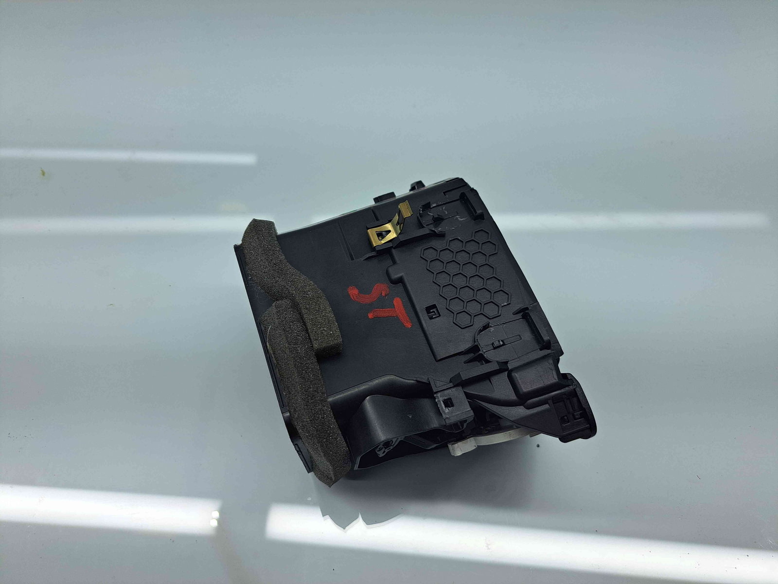 Grila aerisire stanga Ford Fiesta 8 [Fabr 2017-2025] OEM - imagine 3