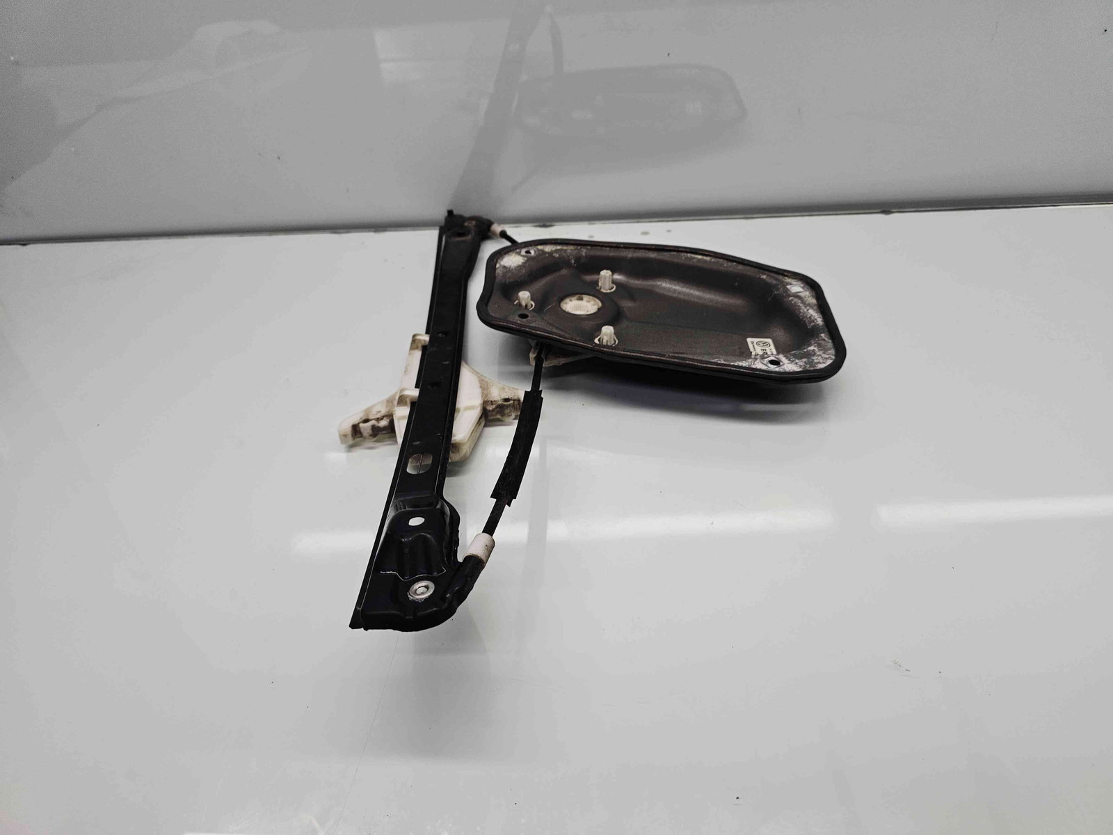 Macara electrica geam dreapta spate Volkswagen Golf 5 Plus (5M1) [Fabr 2005-2008] 5M0839462 - imagine 2