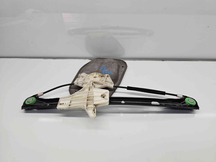 Macara electrica geam stanga spate Volkswagen Golf 5 Plus (5M1) [Fabr 2005-2008] 5M0839461