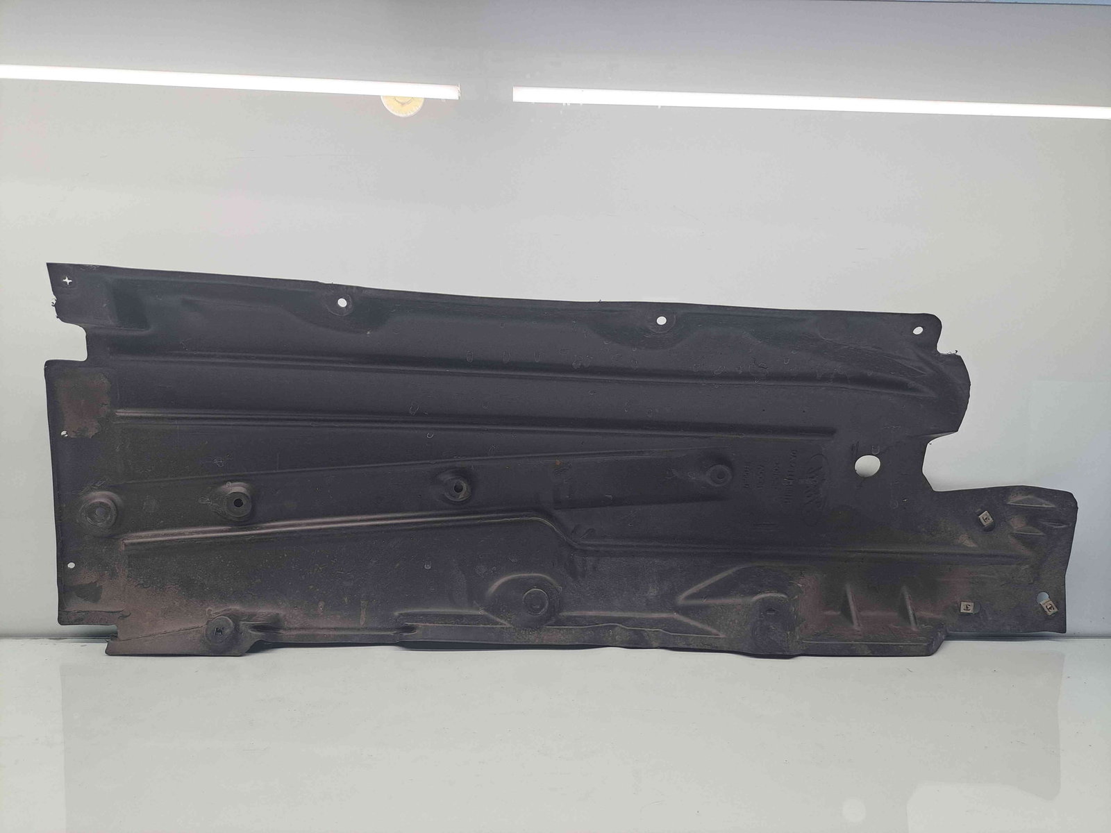 Scut lateral stanga Ford Fiesta 8 [Fabr 2017-2025] OEM - imagine 2