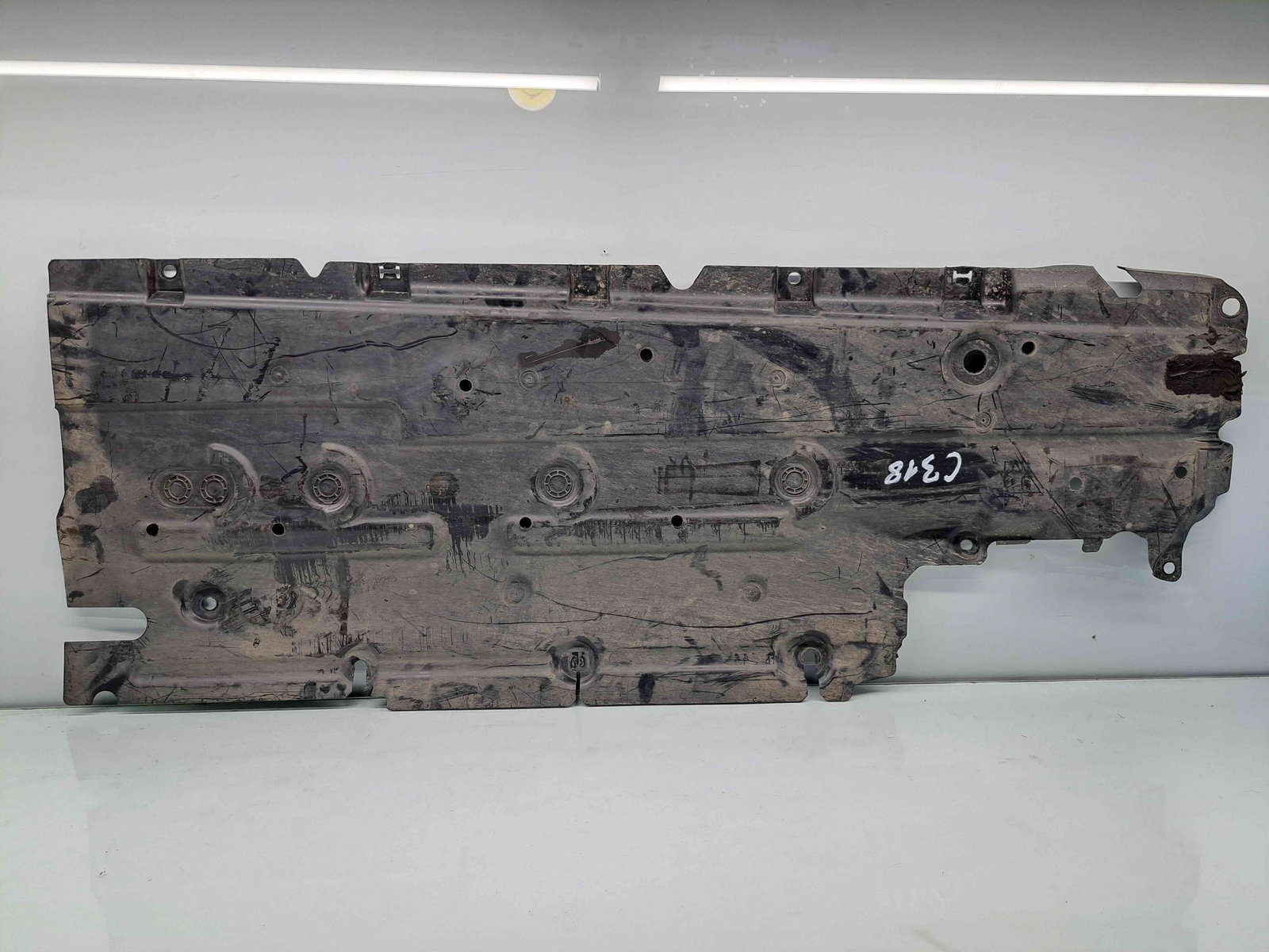 Scut lateral stanga Dacia Jogger facelift [Fabr 2021-2025] 748157227R - imagine 2