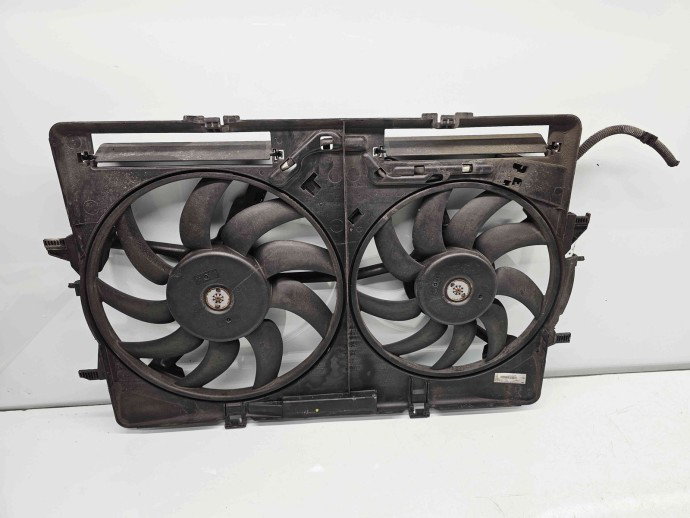 Electroventilator  AUDI A5 (8T3) [Fabr 2007-2015] 8K0121003M 2.0 TDI CJCB 100KW / 136CP