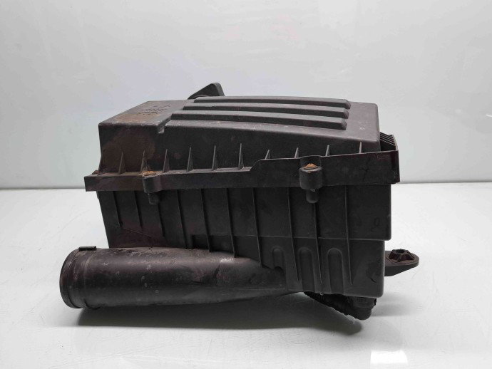 Carcasa filtru aer Volkswagen Golf 5 Plus (5M1) [Fabr 2005-2008] 3C0129607BF 1.6 TDI CAYC 77KW / 105CP