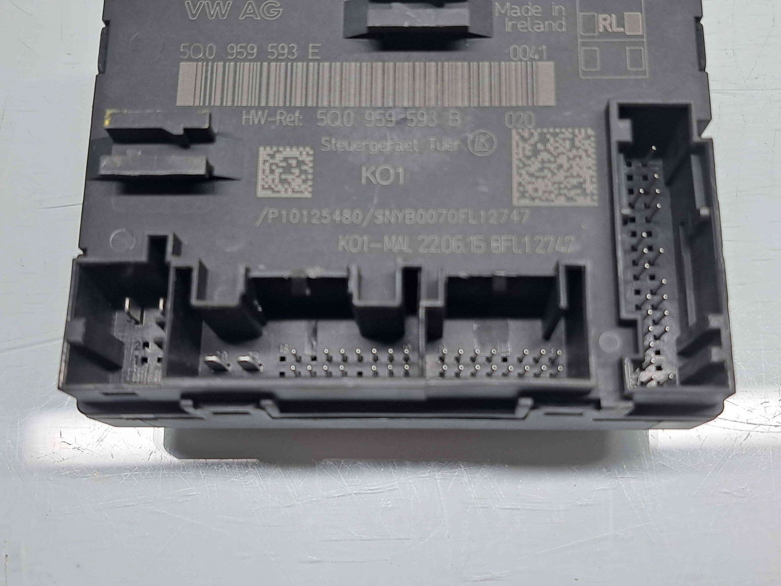 Modul confort Volkswagen Tiguan II (AD1, AX1) [2016-2018] 5Q0959593E - imagine 4