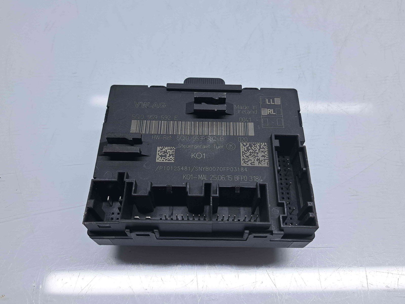 Modul confort AUDI A3 Sportback (8VS, 8VM) [Fabr 2013-prezent] 5Q0959592E - imagine 1