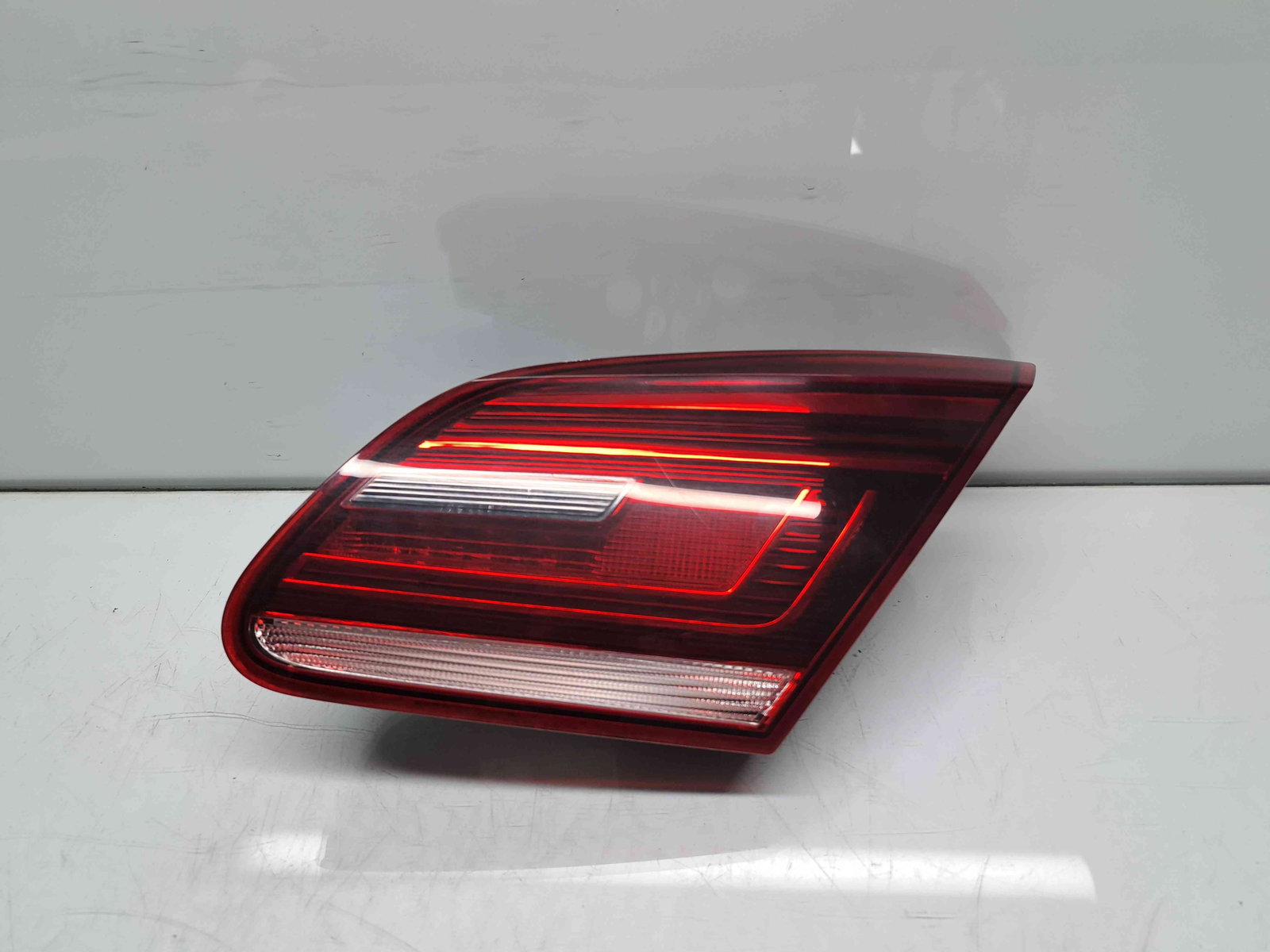 Stop haion dreapta Volkswagen Passat CC (358) Facelift [Fabr 2012-2016] 3C8945308T