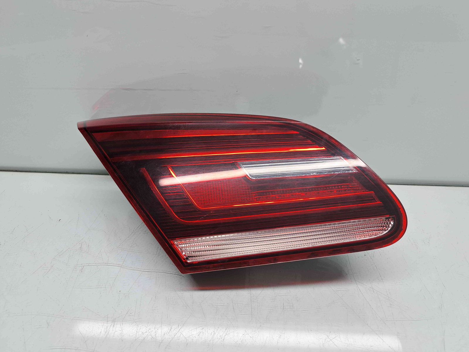 Stop haion stanga Volkswagen Passat CC (358) Facelift [Fabr 2012-2016] 3C8945307T