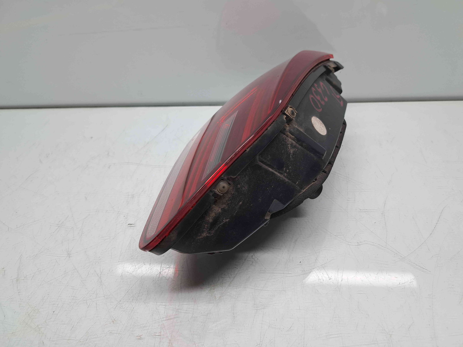 Stop haion stanga Volkswagen Passat CC (358) Facelift [Fabr 2012-2016] 3C8945307T - imagine 2