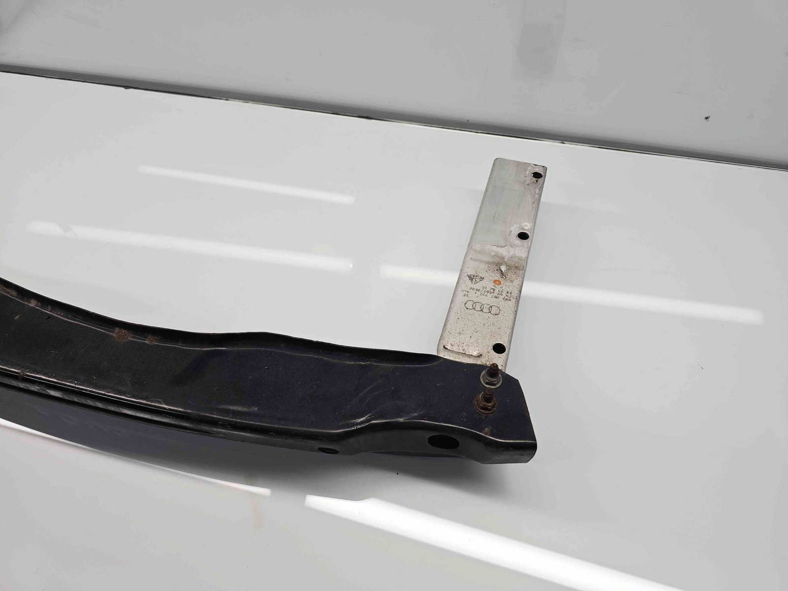 Armatura bara spate Audi A4 (8K2, B8.5) Facelift [Fabr 2008-2015] 8K0807331 - imagine 2