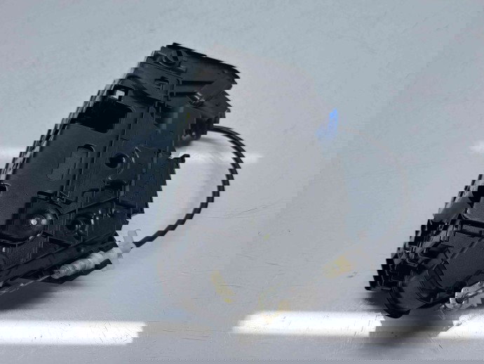 Broasca usa stanga spate Volkswagen Passat CC (358) Facelift [Fabr 2012-2016] 5N0839015G