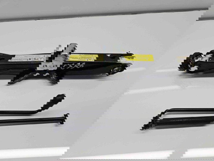  Cric Audi A4 (8K5, B8) Avant [Fabr 2008-2015] 8K0011031G