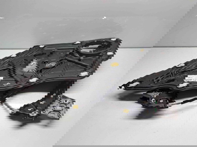 Macara electrica geam dreapta spate Volkswagen Passat CC (358) Facelift [Fabr 2012-2016] 3C8839756