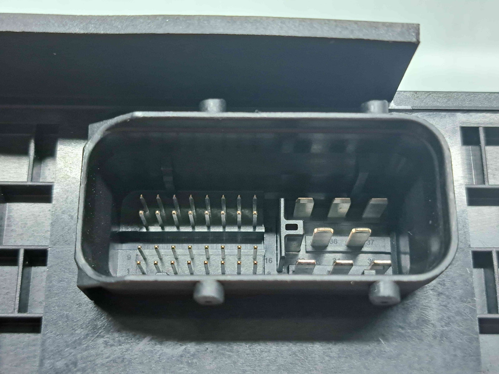 Modul confort Audi Q7 (4LB) [Fabr 2006-2014] 4F0907280E - imagine 4