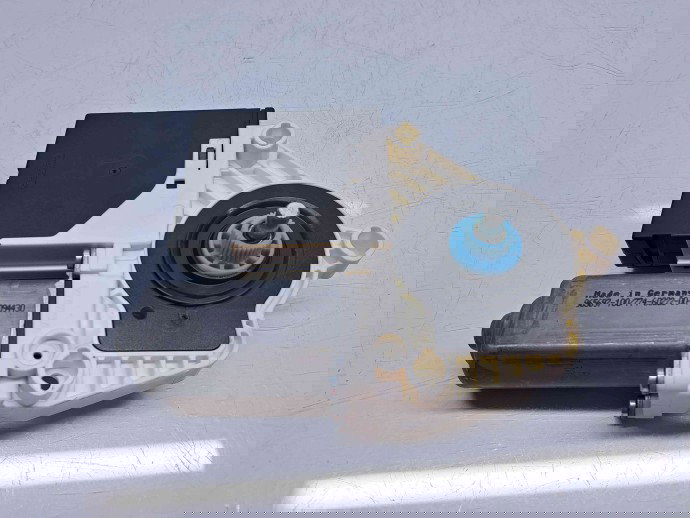 Motoras geam stanga fata Volkswagen Passat CC (358) Facelift [Fabr 2012-2016] 3C0959792C / 3C8837461M