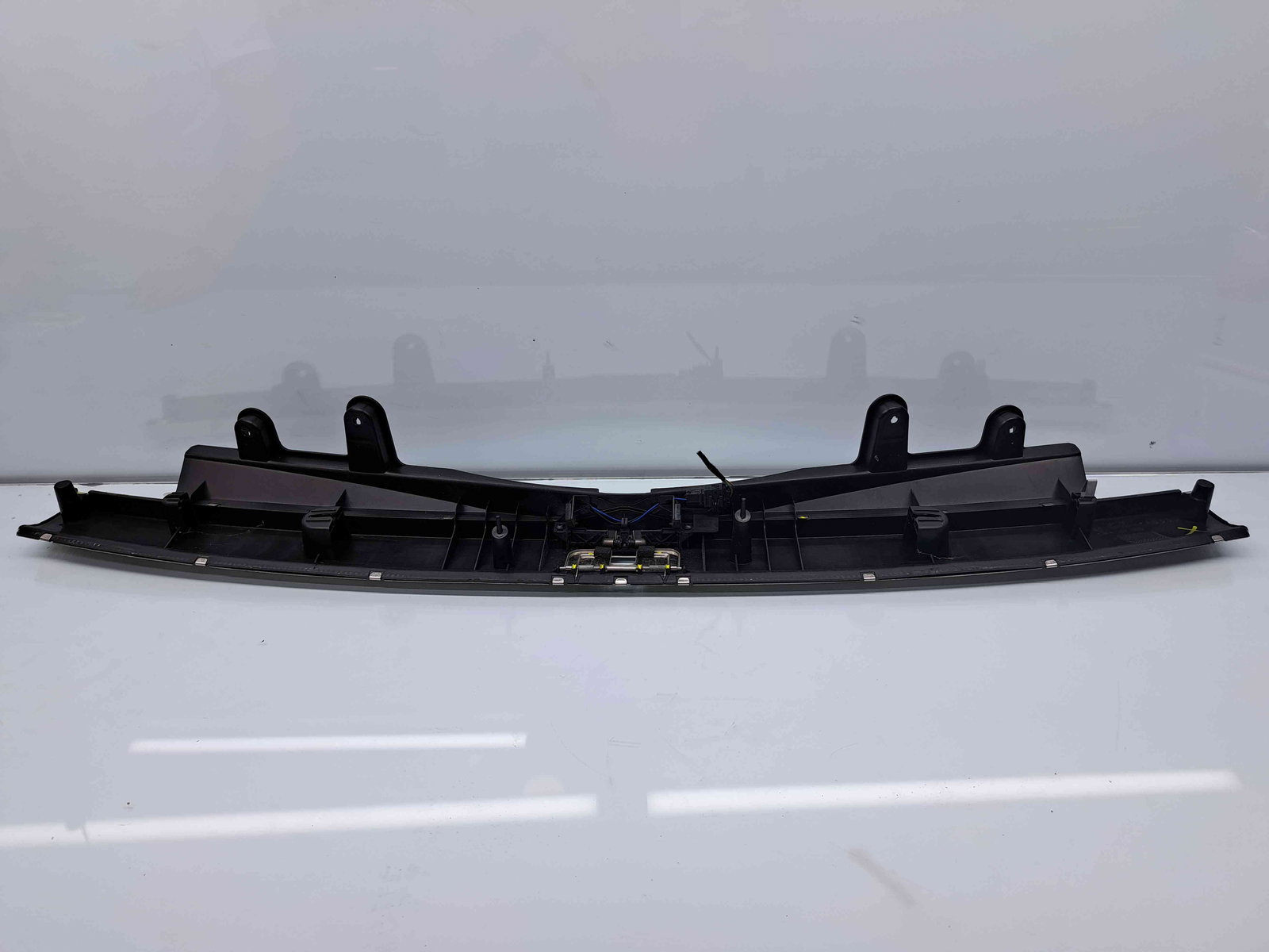 Ornament portbagaj Audi Q7 (4LB) [Fabr 2006-2014] 4L0864483A - imagine 3