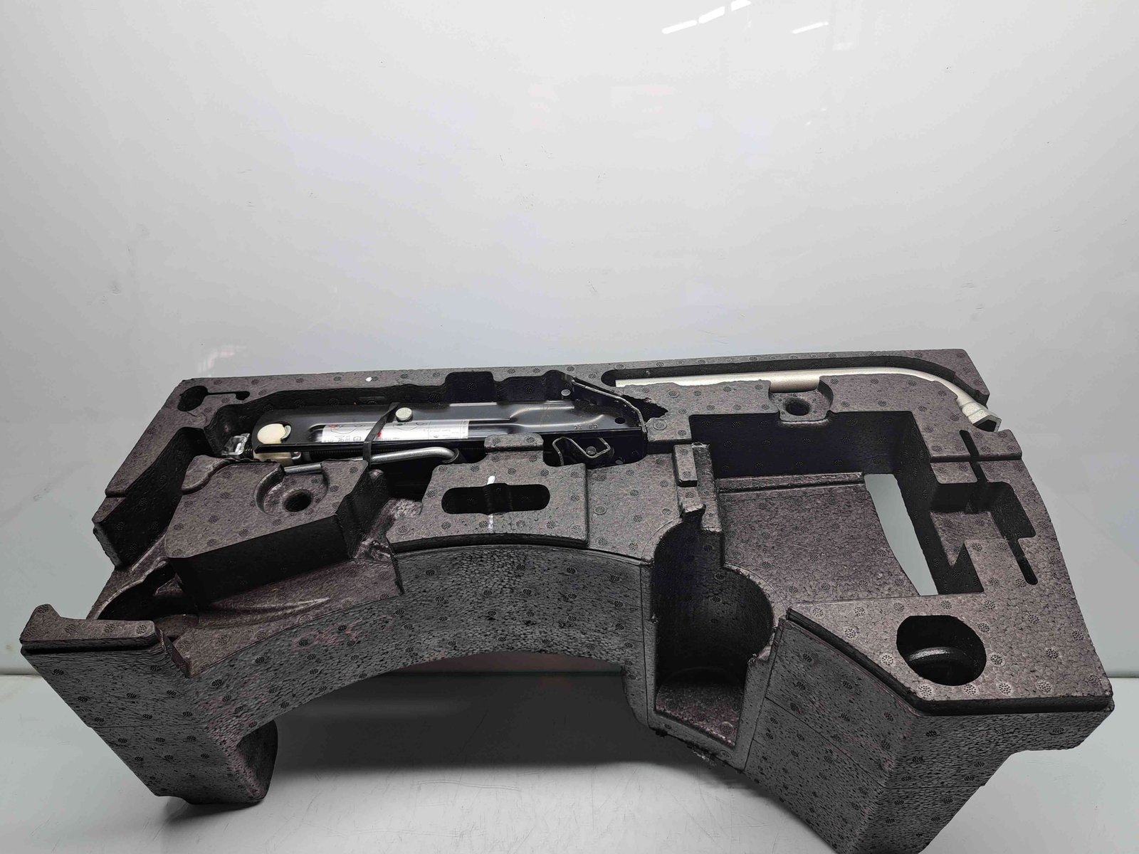 Set cric si cheie Volkswagen Passat CC (358) Facelift [Fabr 2012-2016] OEM - imagine 2