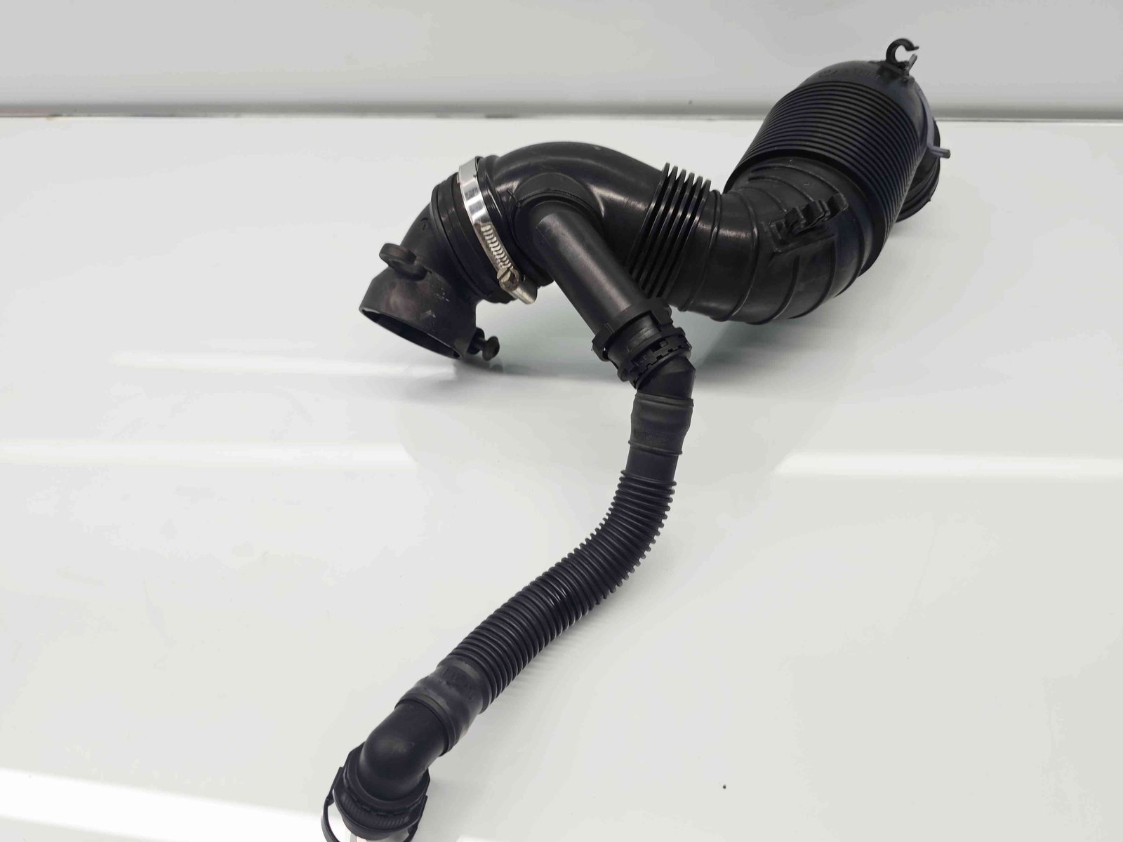 Tub admisie aer Volkswagen Passat CC (358) Facelift [Fabr 2012-2016] 03L129654 2.0 TDI CFFB 103KW / 140CP - imagine 2