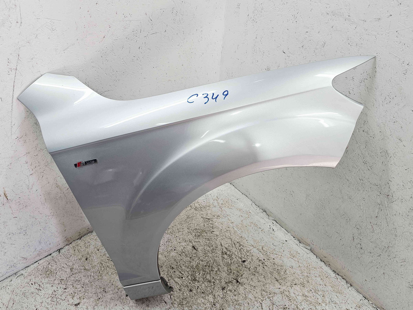 Aripa dreapta fata Audi Q7 (4LB) [Fabr 2006-2014] LX7W - imagine 1