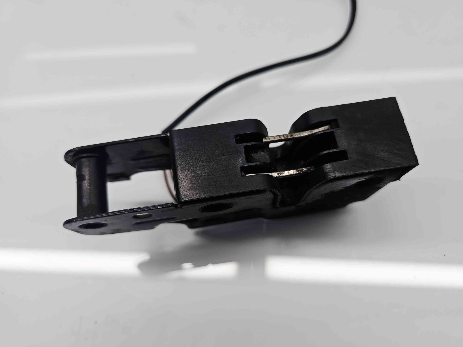 Broasca capota Audi Q7 (4LB) [Fabr 2006-2014] OEM - imagine 3