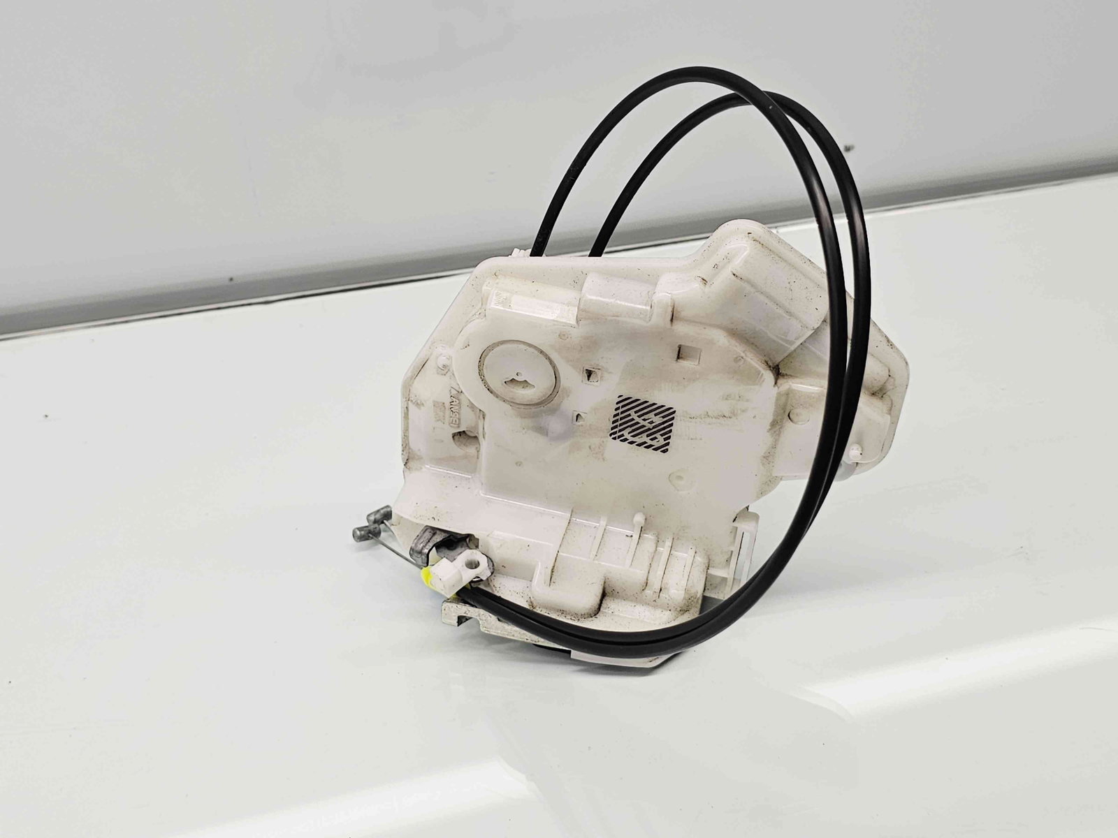 Broasca usa stanga spate MITSUBISHI Outlander III [Fabr 2012-2014] OEM - imagine 1