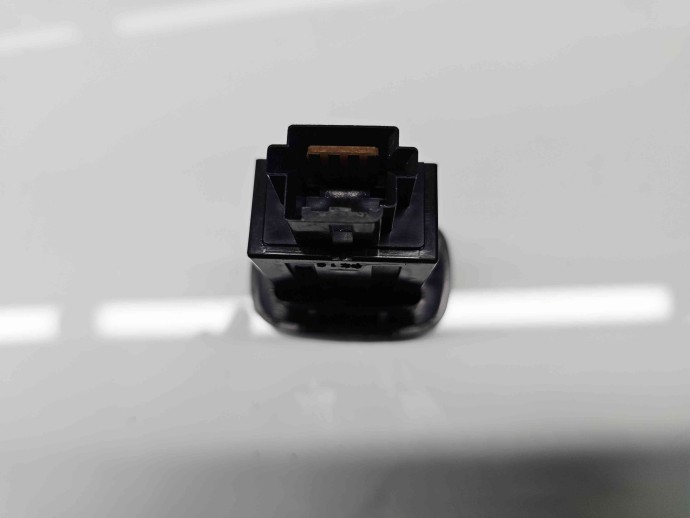 Buton deschidere portbagaj MITSUBISHI Outlander III [Fabr 2012-2014] OEM