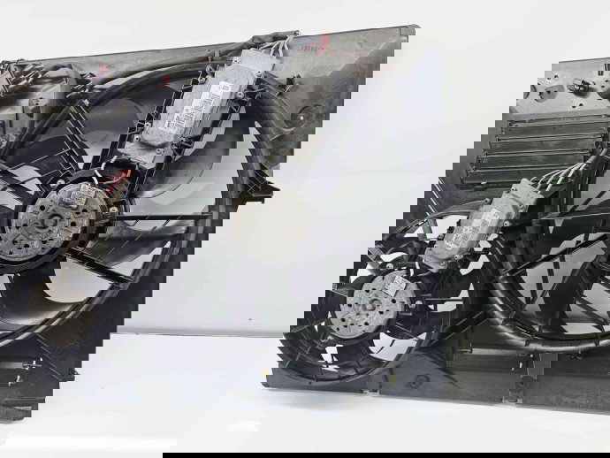 Electroventilator Audi Q7 (4LB) [Fabr 2006-2014] 7L0121207D 3.0 TDI CASA 176KW / 240CP