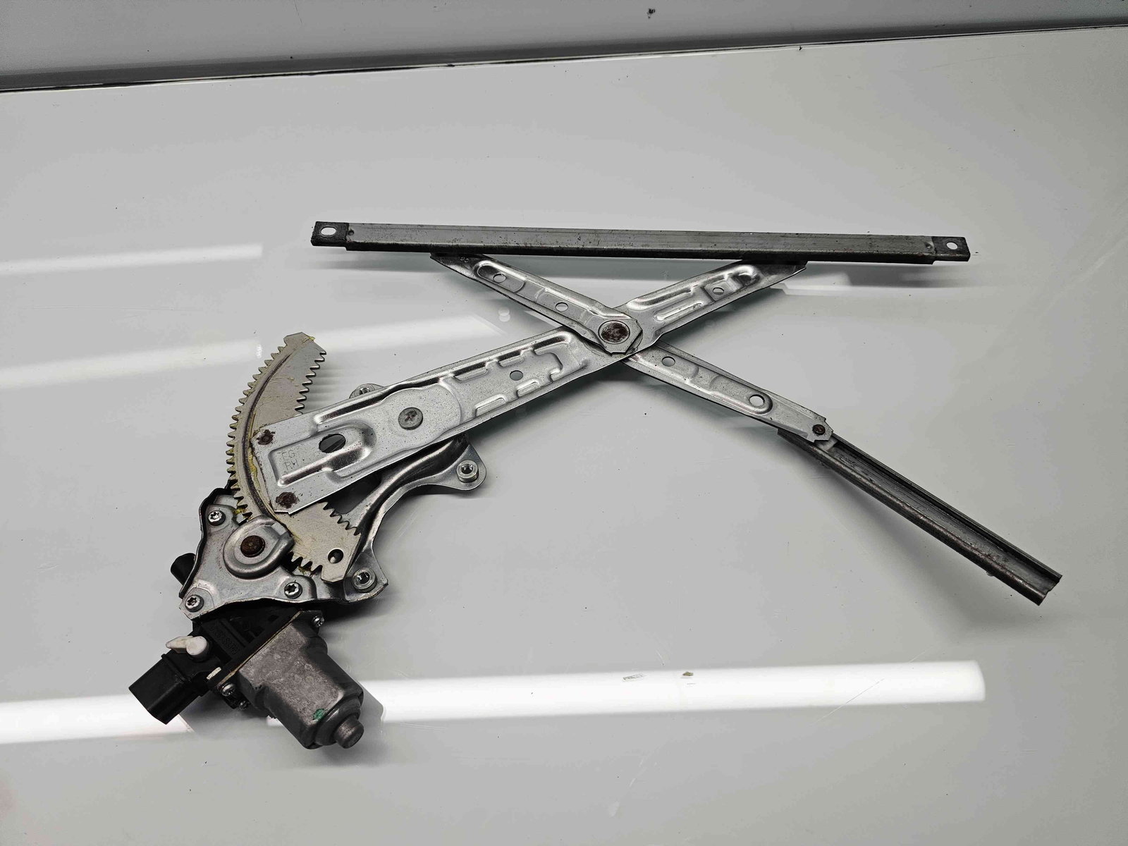 Macara electrica geam dreapta spate MITSUBISHI Outlander III [Fabr 2012-2014] 5713A258 - imagine 2