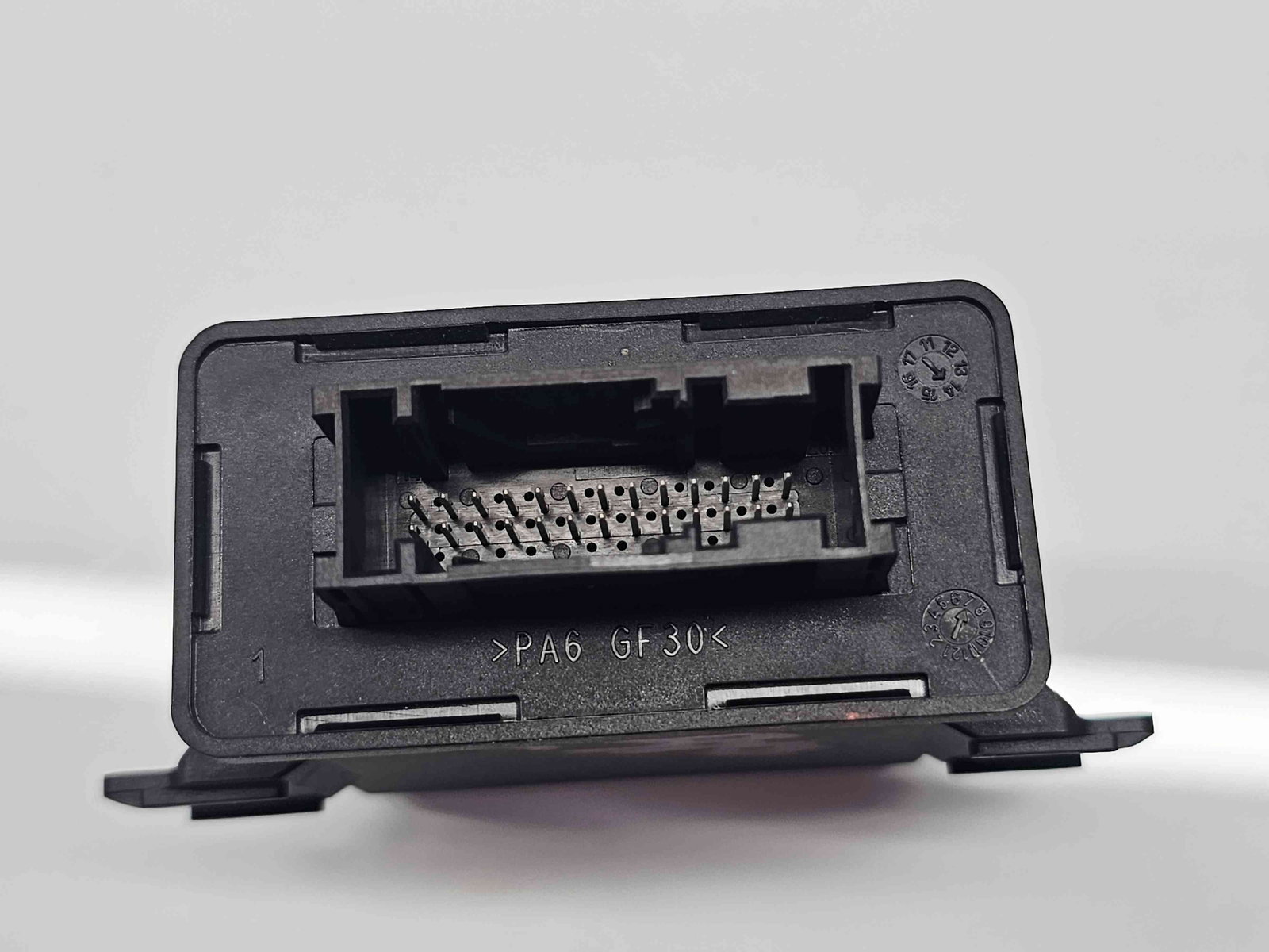 Modul control lumini Volkswagen Passat CC (358) Facelift [Fabr 2012-2016] 6R0907357B - imagine 4