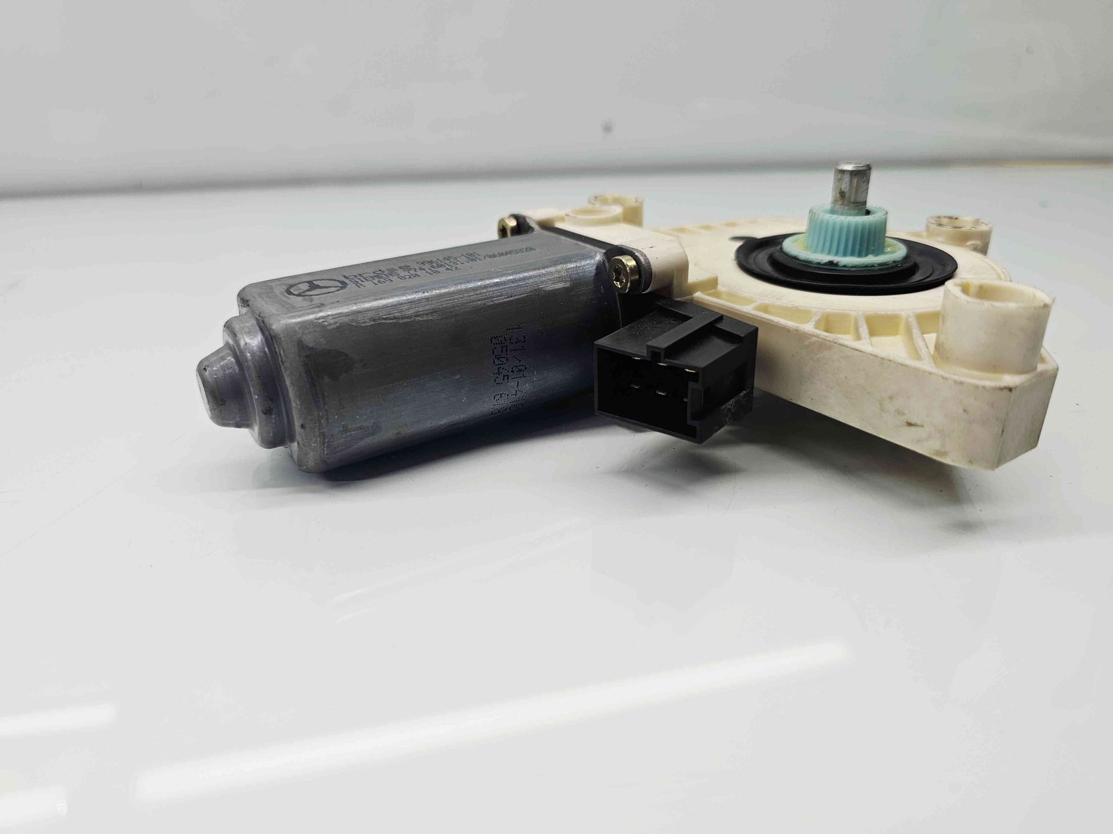 Motoras geam dreapta fata Mercedes Clasa A (W169) [Fabr 2004-2012] A1698201842 - imagine 2