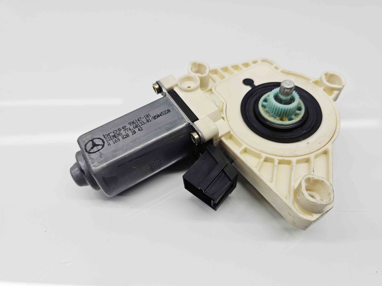 Motoras geam dreapta spate Mercedes Clasa A (W169) [Fabr 2004-2012] A1698202042 - imagine 1