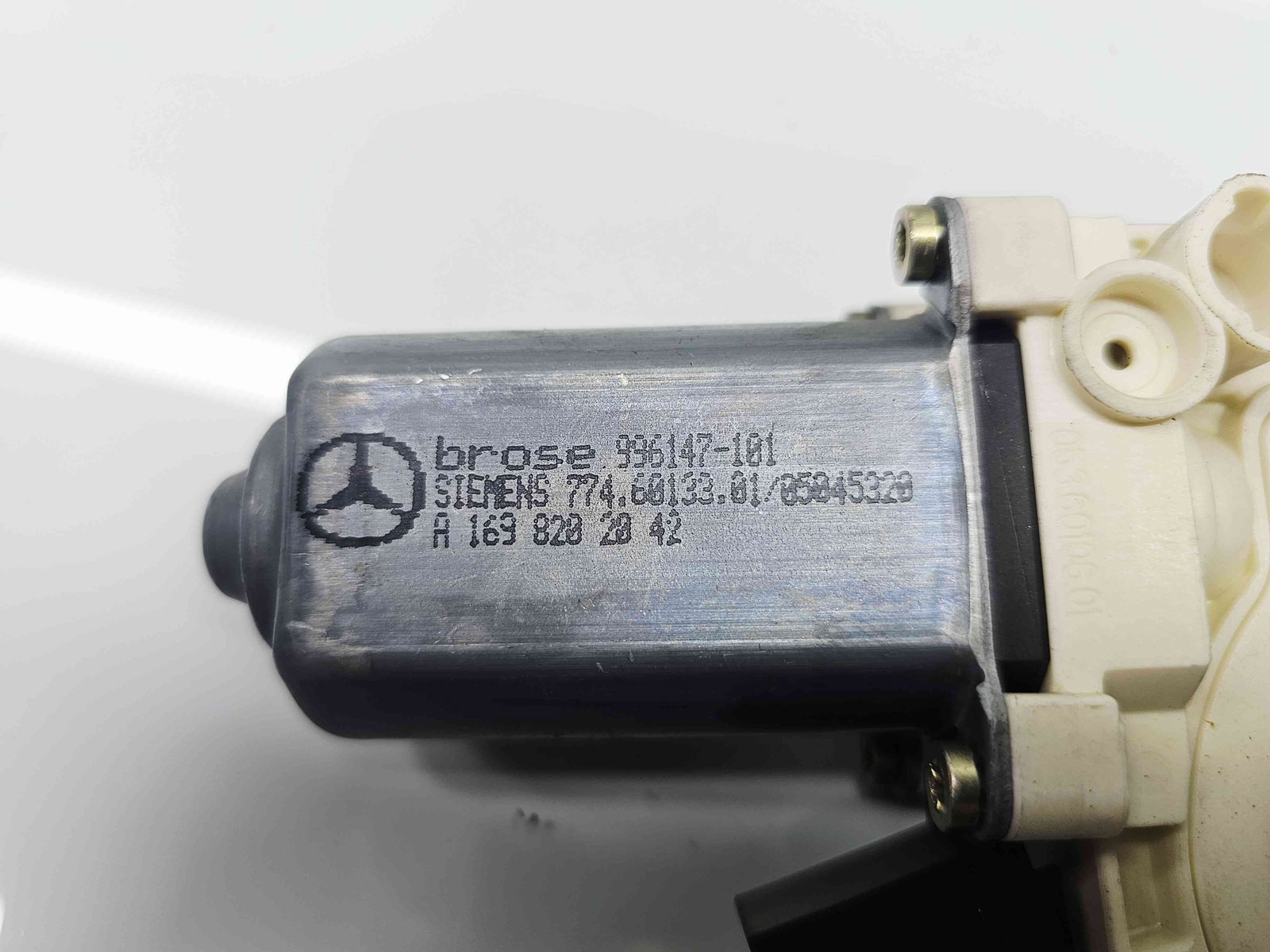 Motoras geam dreapta spate Mercedes Clasa A (W169) [Fabr 2004-2012] A1698202042 - imagine 5