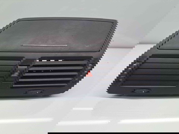  Grila aerisire centrala Skoda Octavia 2 Combi (1Z5) [Fabr 2004-2013] Facelift 1Z0820951