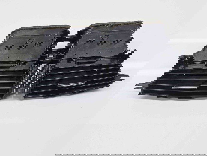  Grila aerisire centrala Mercedes Clasa C Coupe (C204) Facelift AMG [Fabr 2011-2015] A2048306064