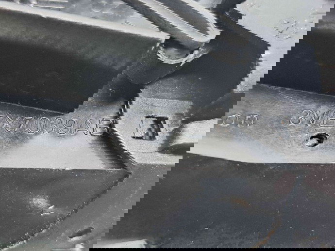  Grila aerisire centrala Volkswagen Caddy 3 (2KA, 2KH) [Fabr 2004-2010] 8VEX7039AB